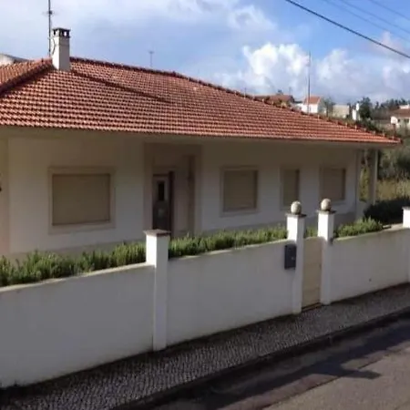 Casa Da Anita Hébergement de vacances Juncal (Leiria)