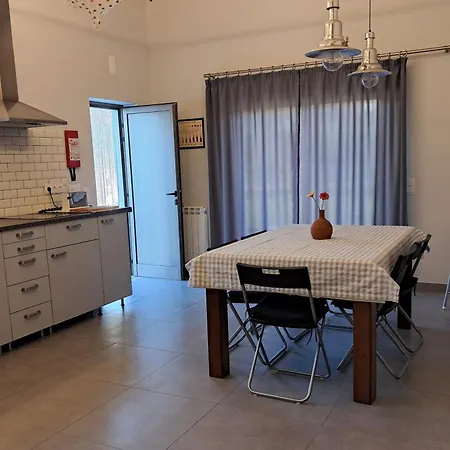 Casa Da Anita Дом отдыха Juncal (Leiria)